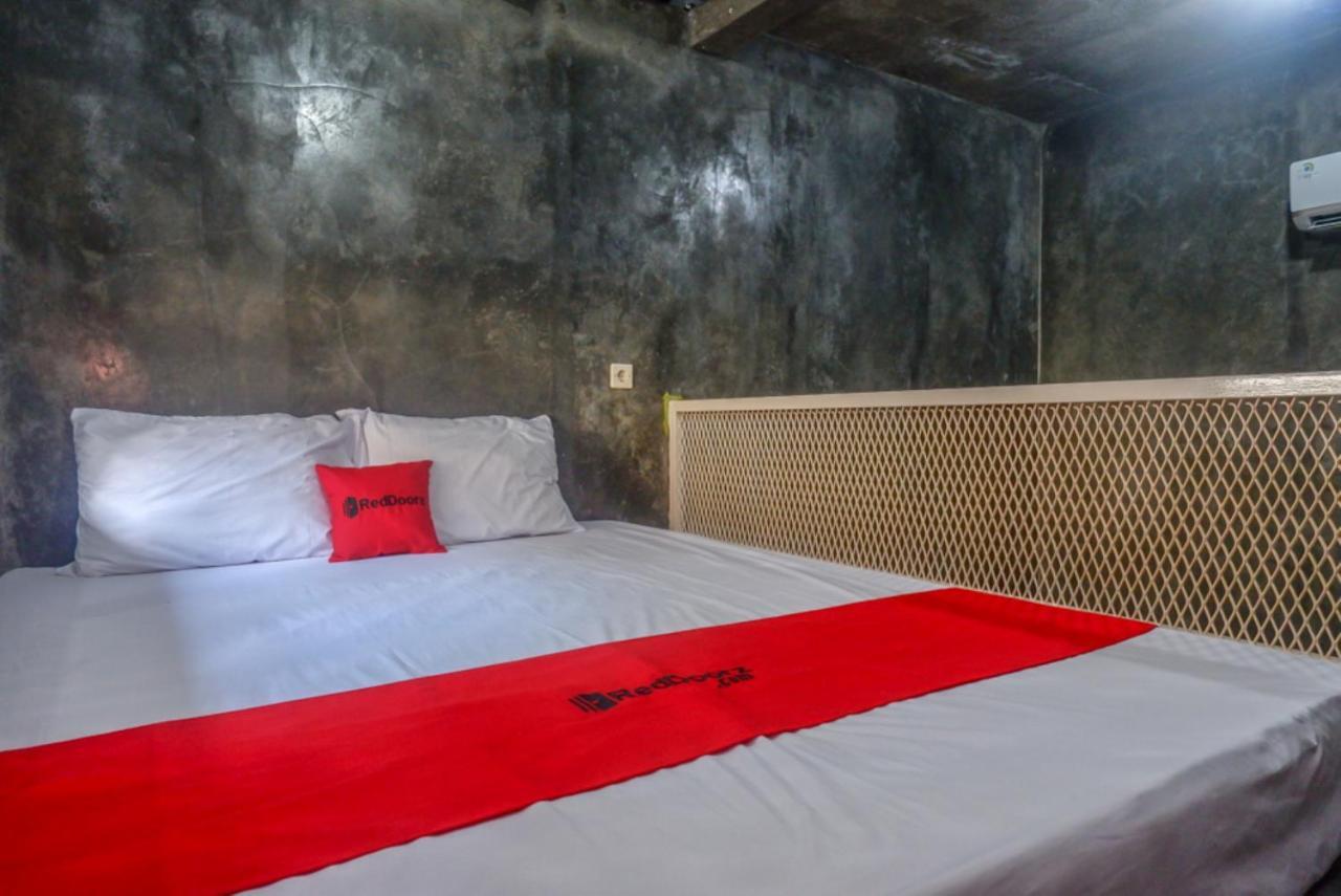 Reddoorz Near Jumbo Mall Sragen Dış mekan fotoğraf