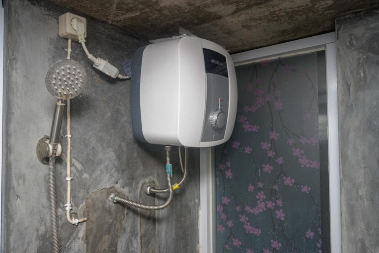 Reddoorz Near Jumbo Mall Sragen Dış mekan fotoğraf